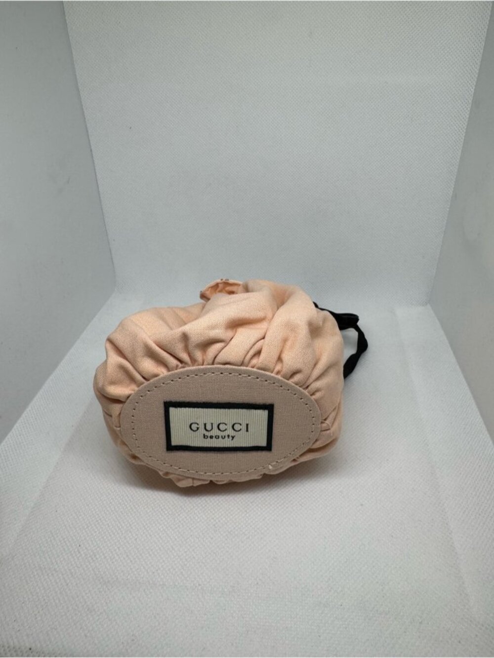 Gucci Beauty Cosmetic Pouch Set of 2 Pink & Beige Drawstring Bags 0892 - Picture 3 of 14
